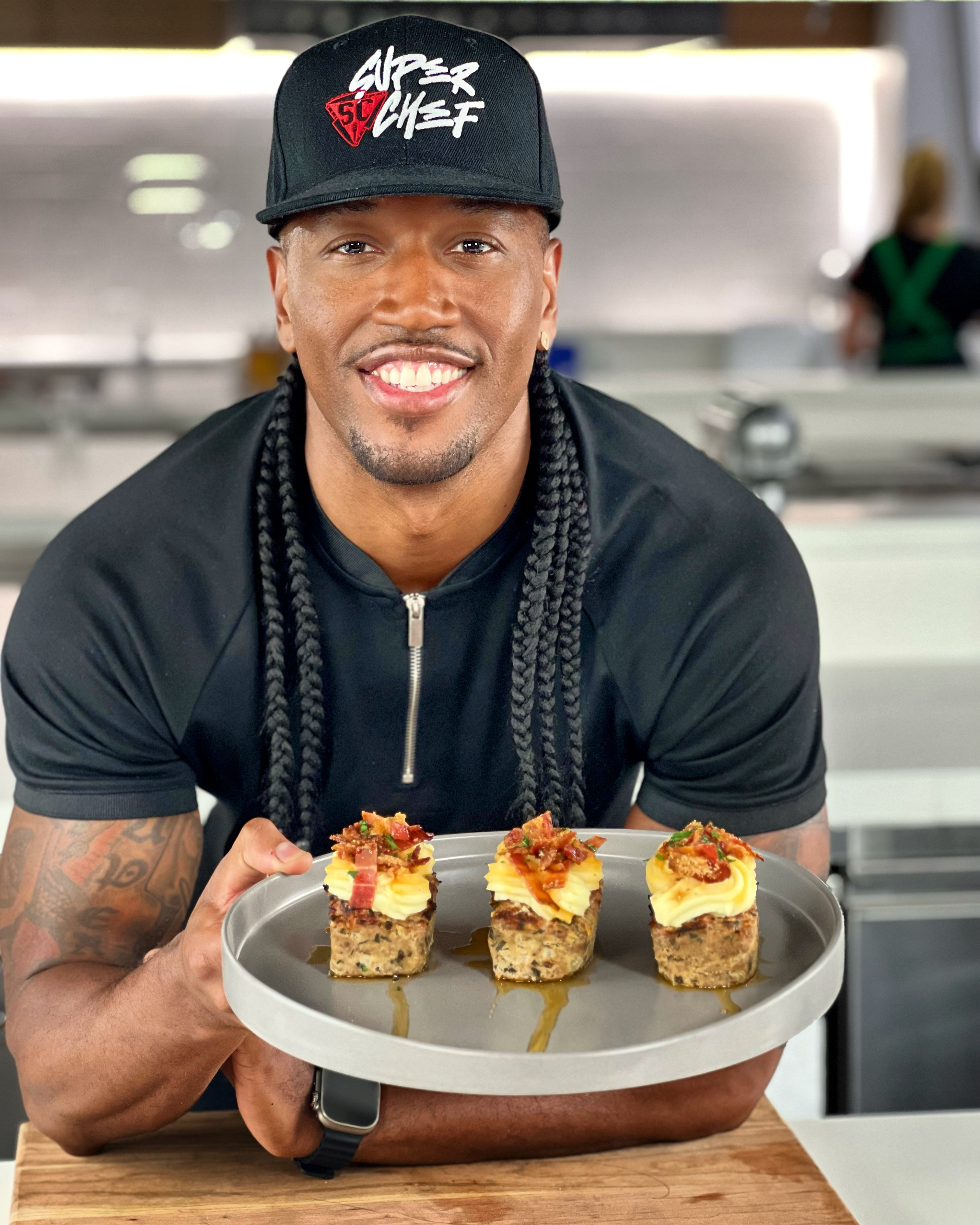 Superchef” films pilot cooking show in Louisville | The VIPP Report